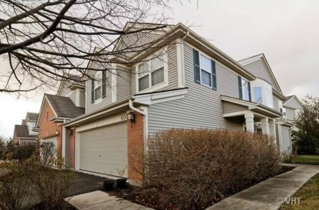 Building Photo - 600 Creekside Cir Rental