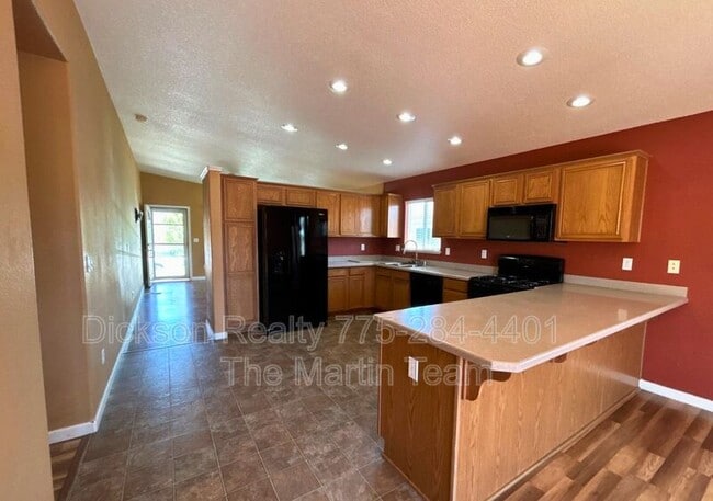 Photo - 17630 White Tail Ct