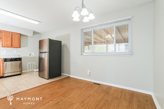 Photo - 736 Marbea Dr