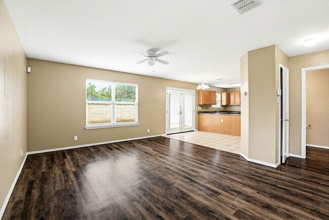 Photo - 9139 Laguna Hills