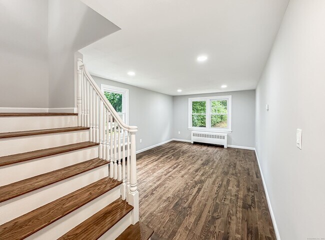 Photo - 85 Cold Spring Cir