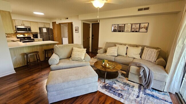 Photo - 501 Kimberlite St Unidad 501