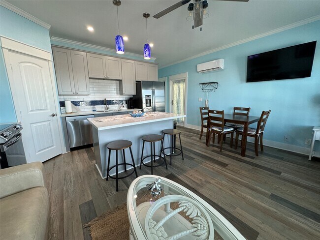 Photo - 1411 12th St