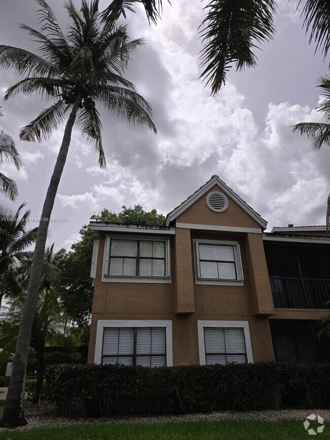 Building Photo - 10681 SW 156th Pl Unit 410 Rental