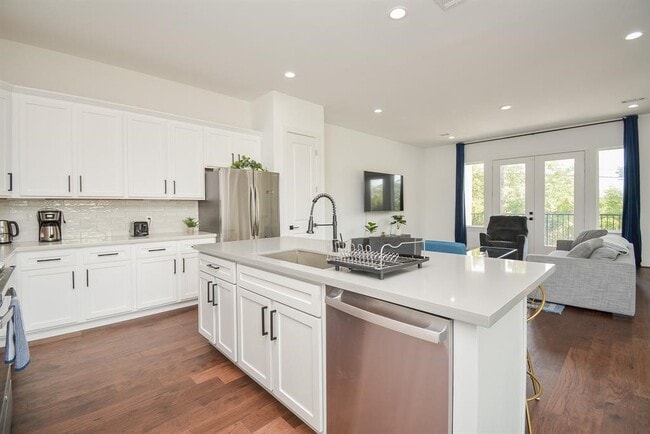 Photo - 2620 McIlhenny St