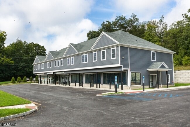 Building Photo - 5669 Berkshire Valley Rd Unit 207 Rental