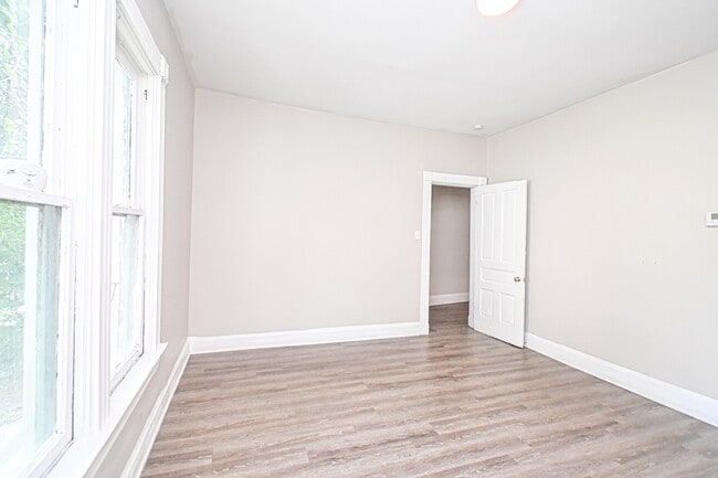 Photo - 3131 Harvard Ave
