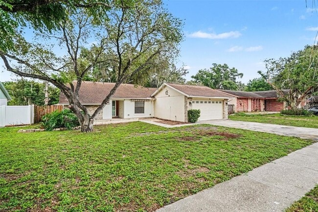 Photo - 17703 Cranbrook Dr