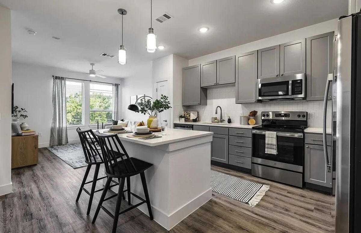 Photo - 13460 Lyndhurst St Unit A1a