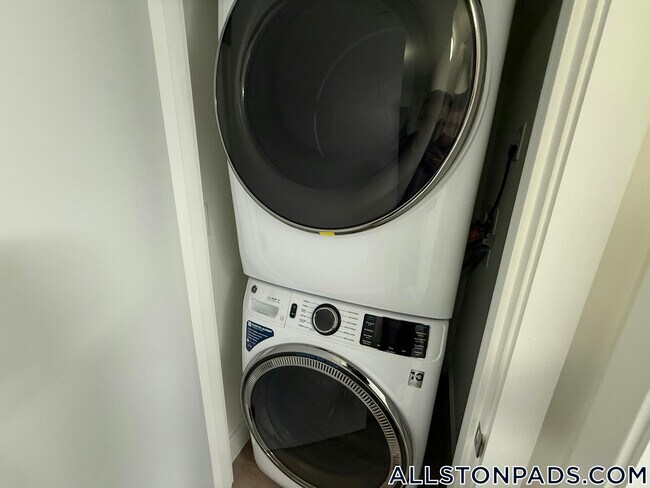 Photo - 1079 Commonwealth Ave Unit 450