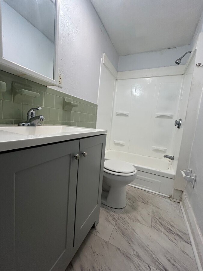 Photo - 440 Sawmill Rd Unit 8A