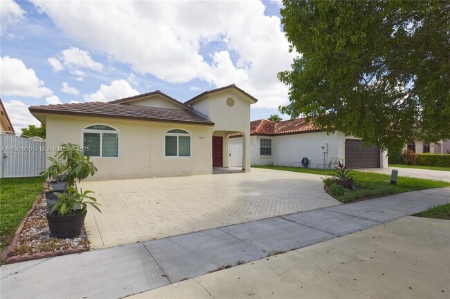 Building Photo - 14947 SW 36th Terrace Rental