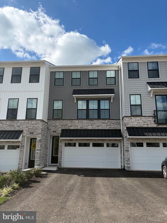 120 Brianna Ct