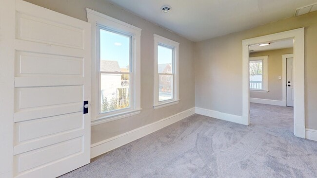 Photo - 7408 Dudley Ave Unidad Up