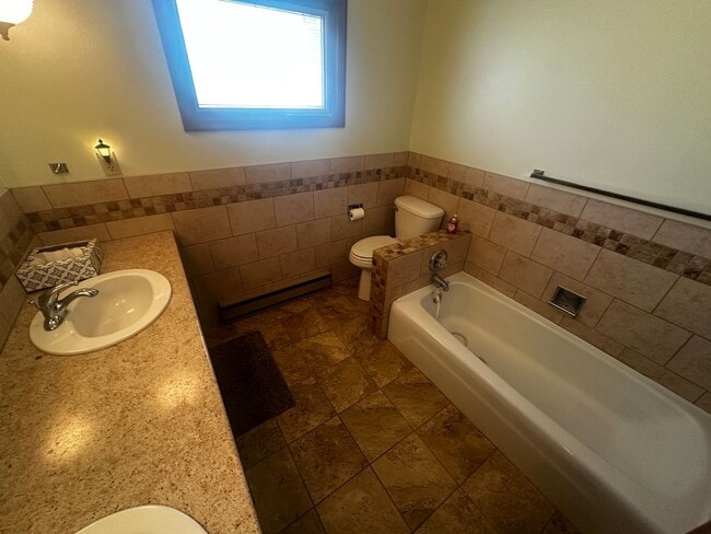 Photo - 6405 Hansen Dr