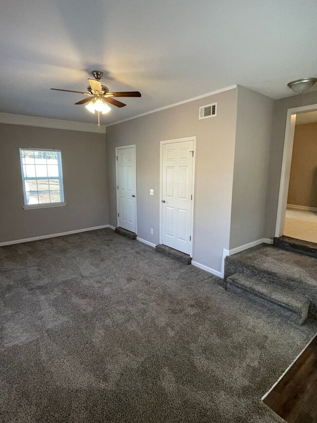 Photo - Renovated 1950's 3 Bedroom Home For Rent!