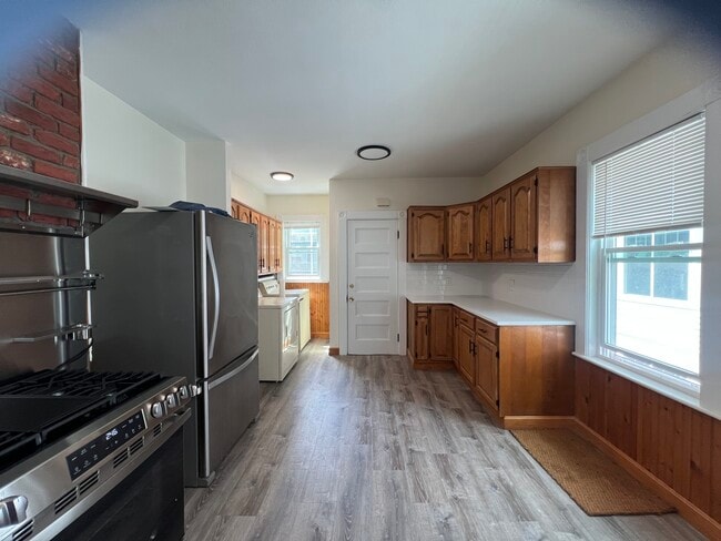 16 Sullivan Rd Unit R