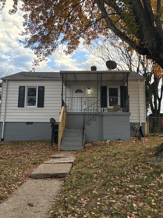 Building Photo - 3 bedroom / 2 Bathroom Perrymont / Sandusk...