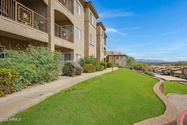 Building Photo - 13700 N Fountain Hills Blvd Unit 158
