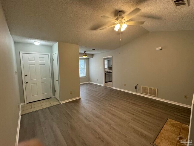 Photo - 6204 Forest Pines Dr