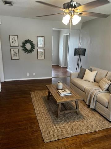 Photo - 1910 Mercedes Rd