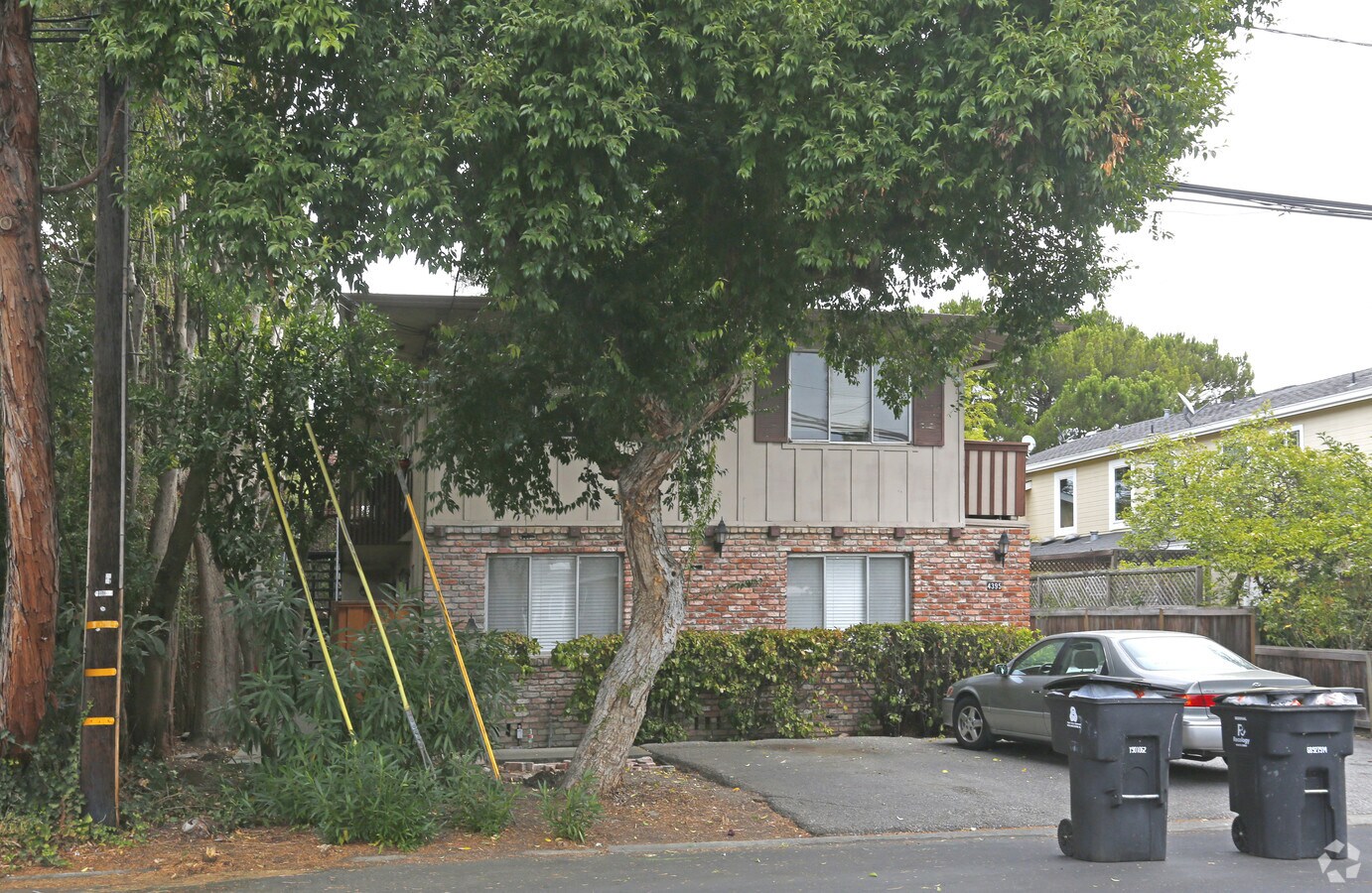 Photo - 4395 Miller Ave