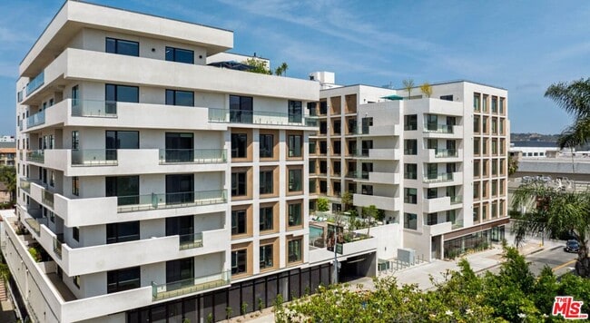 Building Photo - 10375 Washington Blvd Unit 616 Rental
