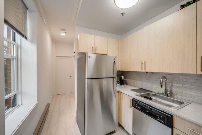 Photo - 514 Observer Hwy Unit 2W