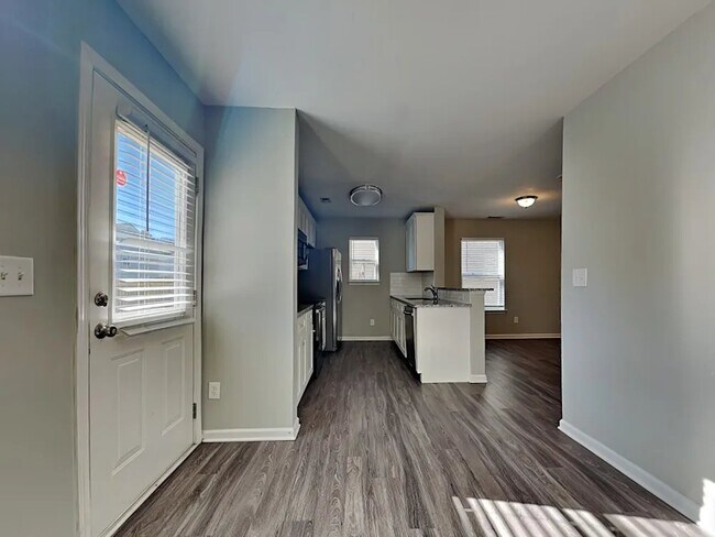 Photo - 3926 Damask Drive