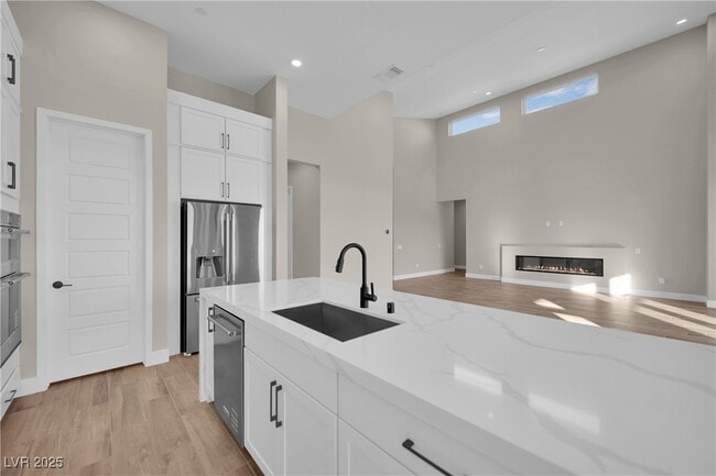 Photo - 11079 Rolling Vista Dr