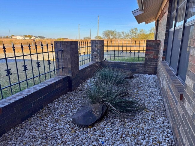 Photo - 6960 Parker Ranch Rd