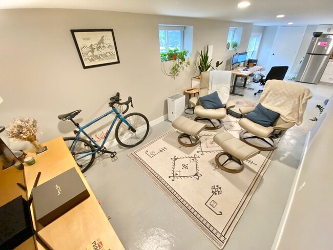 Photo - 127 Station Rd Unit #3