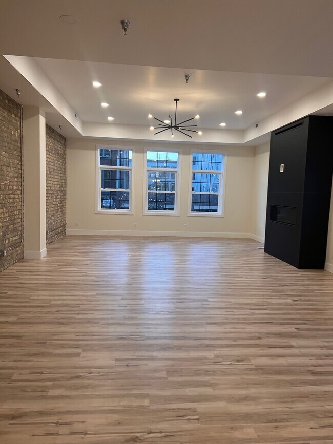 Photo - 224 S Phillips Ave Unidad 1