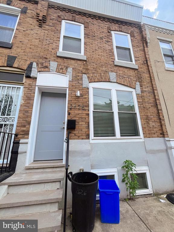 Building Photo - 2626 Gerritt St Rental