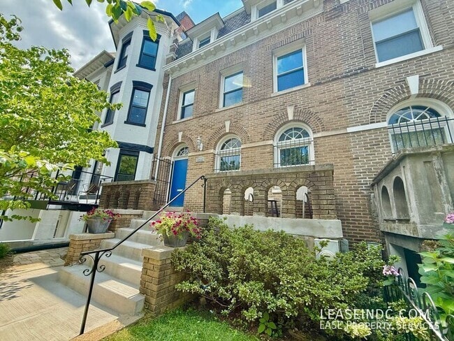 Building Photo - 1314 Fairmont St NW Rental
