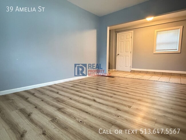 39 Amelia St