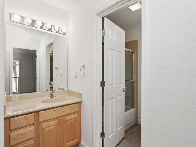 Photo - 1236 Walker Ave Unidad Apt 312