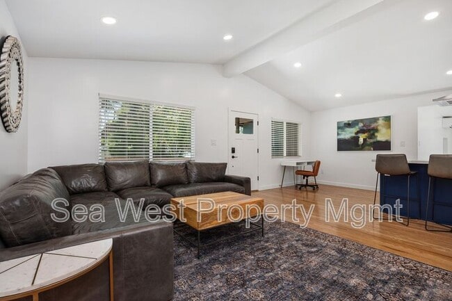 Photo - 778 Del Riego Ave