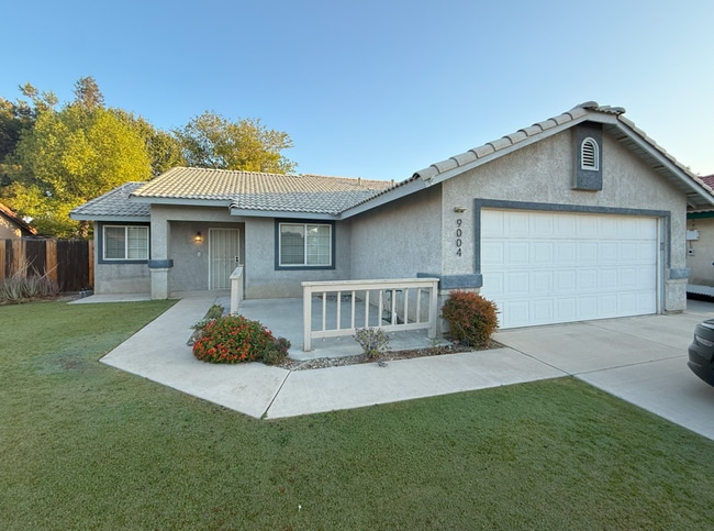 Photo - 9004 St Jean Ct