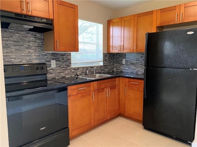 Photo - 5180 NE 6th Ave Unit 602