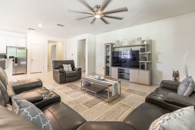 Photo - 15860 Bradicks Ct