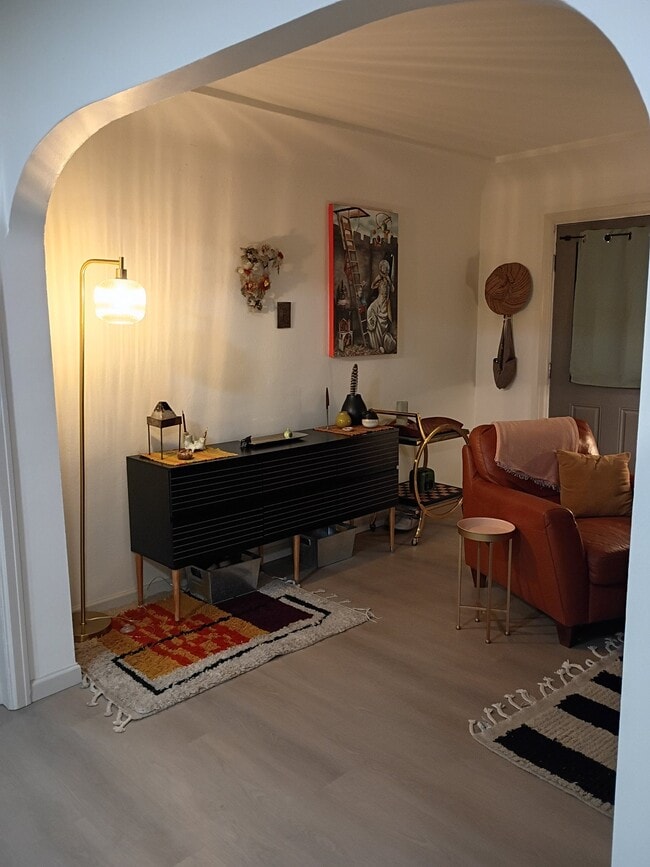 Photo - 527 Gaylord Ave