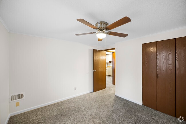 1HAB, 1BA - 576 ft²