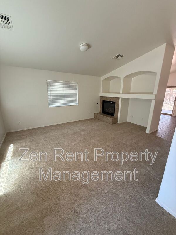 Photo - 33024 N Madison Way Dr