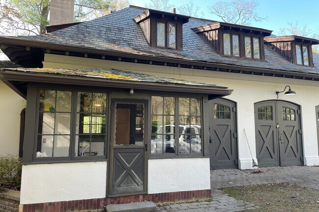 Photo - 12 Pine Hill Rd