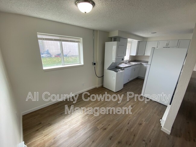 Photo - 705 Ferris Ct Unidad Apt. 2