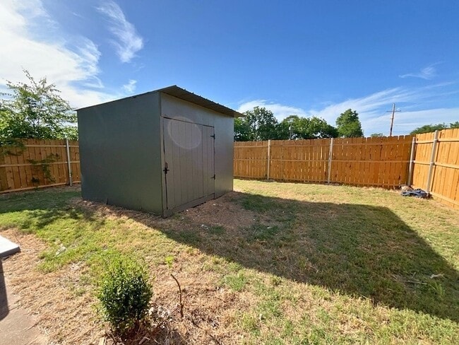 Photo - 2308 NW 20th St