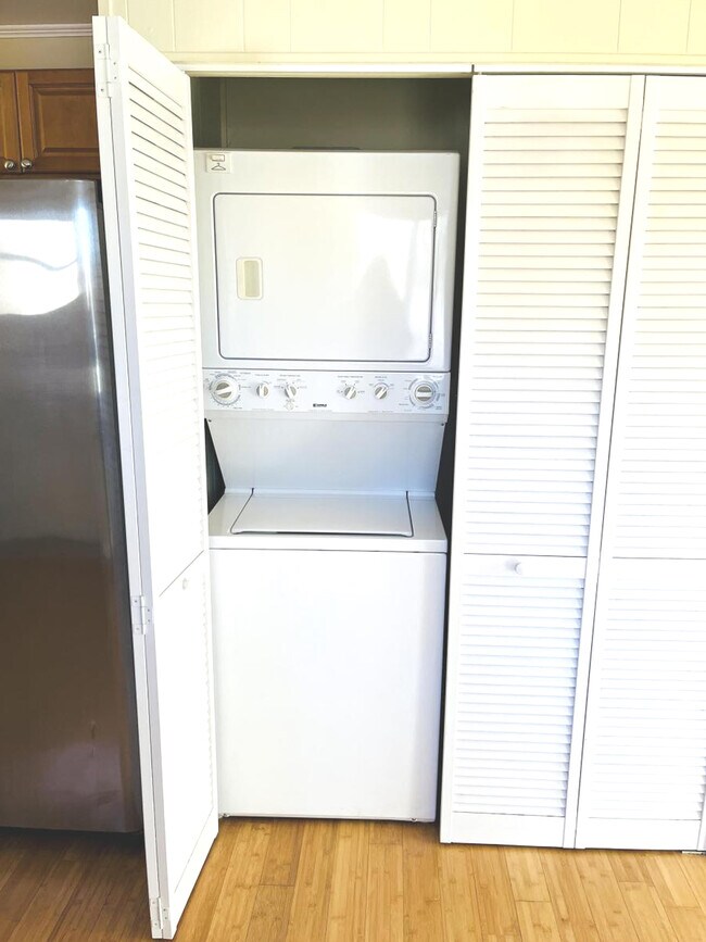 Photo - 17 Unaka Ave Unit A