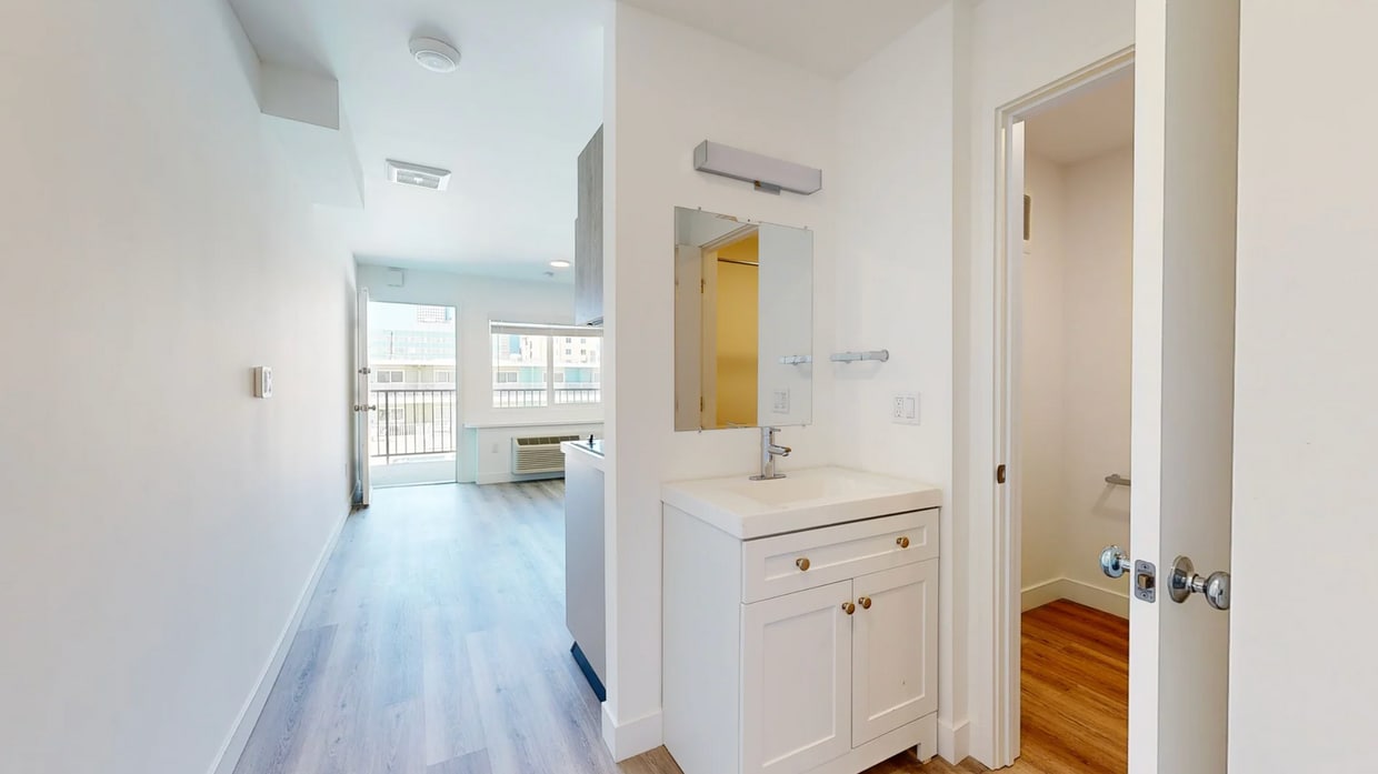 Photo - ArtHaus Jack London Apartments