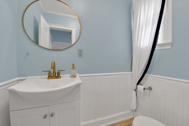 Photo - 397 Kercheval Ave